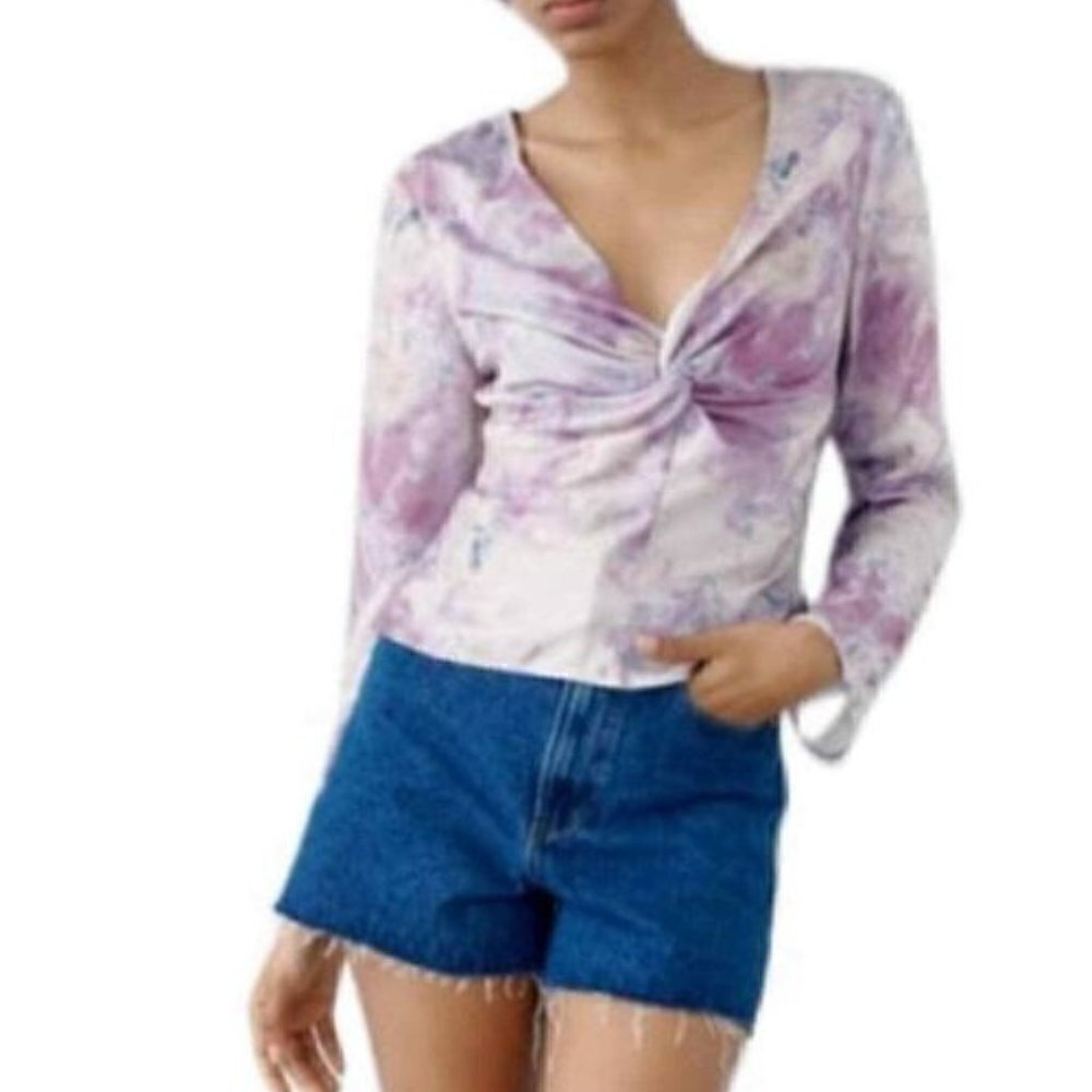 Zara Lilac Pastel Watercolors Abstract Twist Front V-neck Long sleeve Top Size S